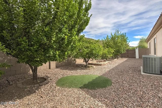 9757 E GRANDVIEW Street, Mesa, AZ 85207