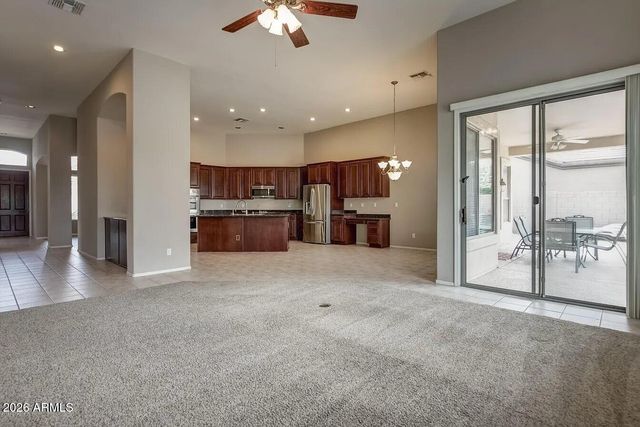 9757 E GRANDVIEW Street, Mesa, AZ 85207