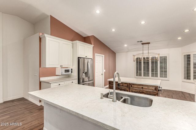 2840 S ALDERWOOD Circle, Mesa, AZ 85212