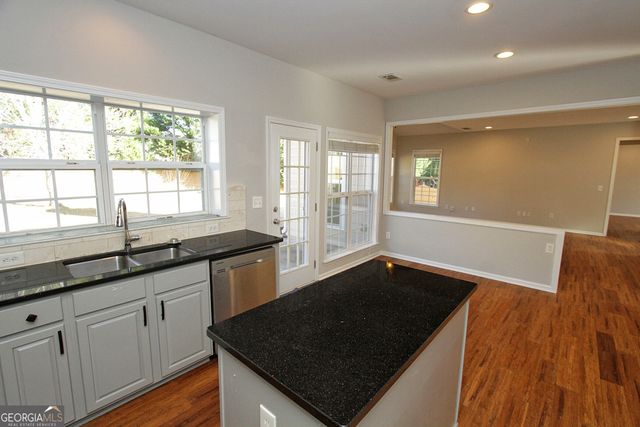 5057 Bethpage Drive, Suwanee, GA 30024