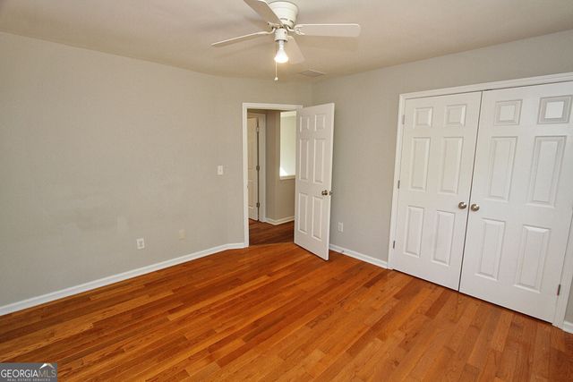 5057 Bethpage Drive, Suwanee, GA 30024