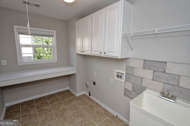 5057 Bethpage Drive, Suwanee, GA 30024