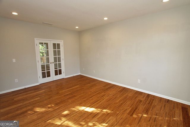 5057 Bethpage Drive, Suwanee, GA 30024