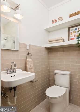 881 Woodland Avenue SE, Atlanta, GA 30316