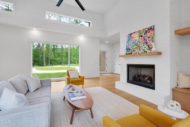 271 Walnut Branch Road, Chapel Hill, NC 27516
