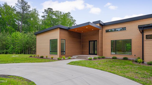 271 Walnut Branch Road, Chapel Hill, NC 27516