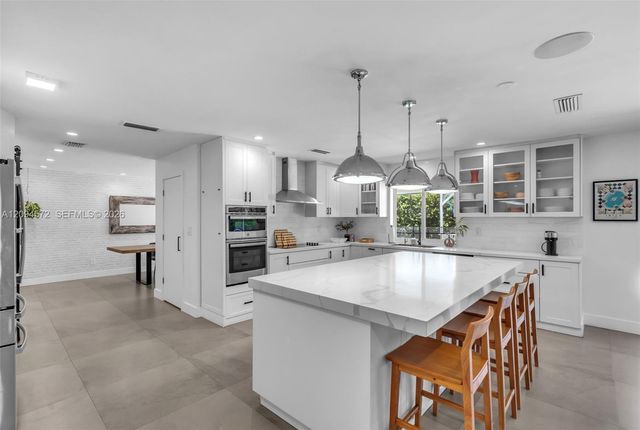 2471 NE 201st Street, Miami, FL 33180