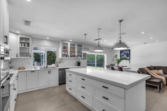 2471 NE 201st Street, Miami, FL 33180