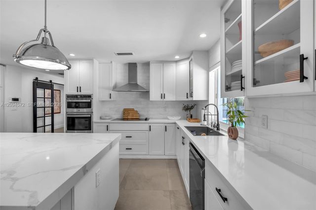 2471 NE 201st Street, Miami, FL 33180