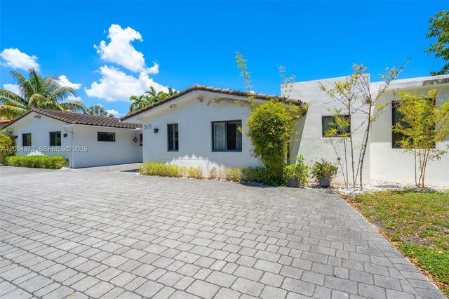 2471 NE 201st Street, Miami, FL 33180