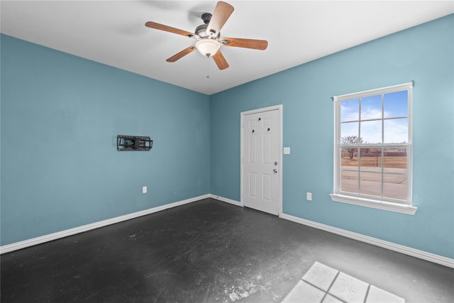 10437 Brangus Drive, Crowley, TX 76036