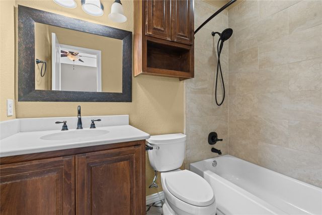 10437 Brangus Drive, Crowley, TX 76036