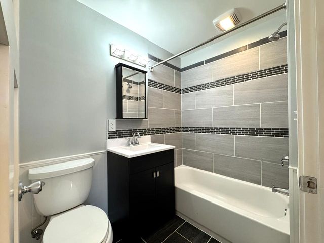 1847 N 56th STREET, Milwaukee, WI 53208