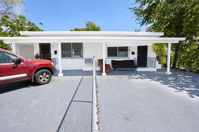 2135 NW 1st Terrace, Miami, FL 33125