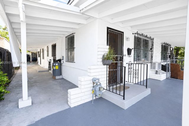 2135 NW 1st Terrace, Miami, FL 33125