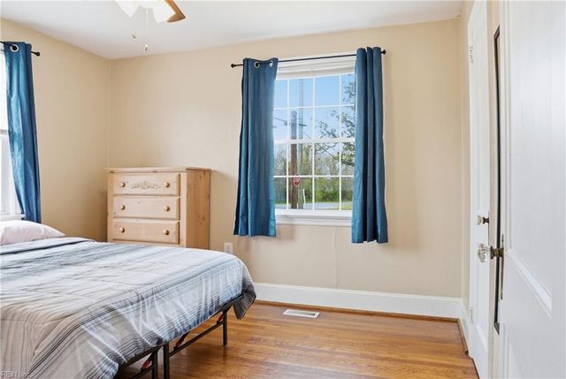 247 Plover DR, Portsmouth, VA 23704