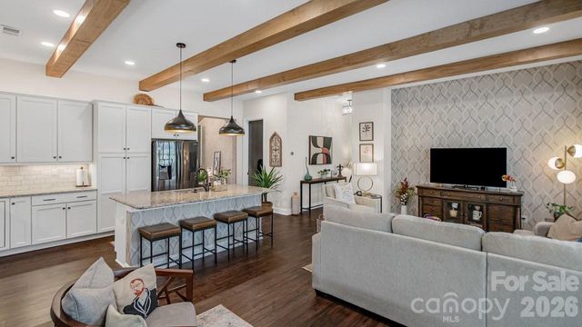 439 Granite Lake Court, Denver, NC 28037