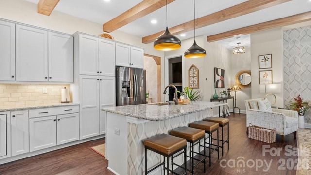 439 Granite Lake Court, Denver, NC 28037