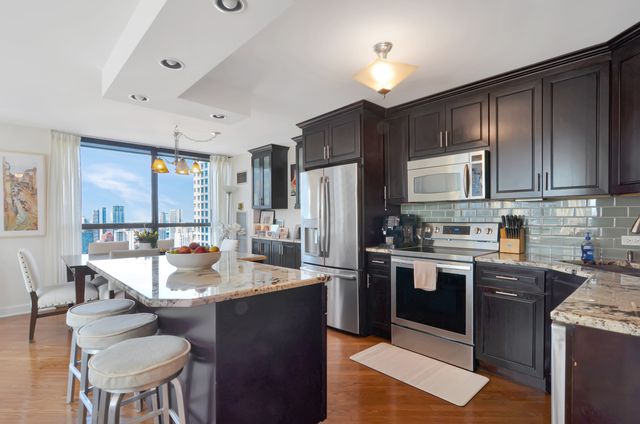 405 N WABASH Avenue 3204, Chicago, IL 60611