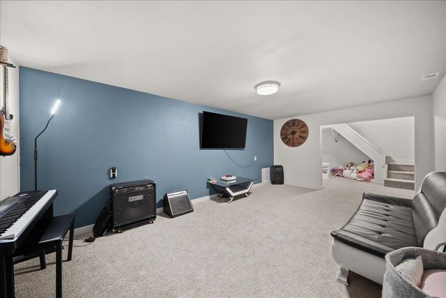3307 W Hartson Ave, Spokane, WA 99224