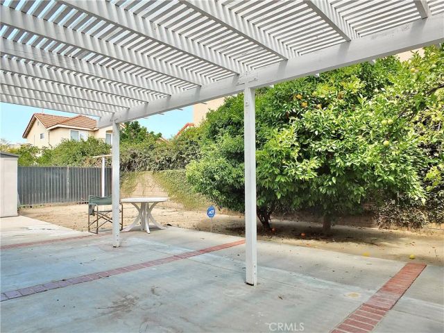 998 Garnet, Pomona, CA 91766