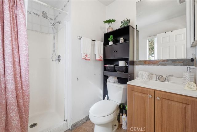 16716 E Renwick, Azusa, CA 91702