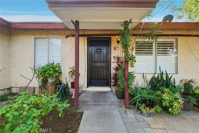 16716 E Renwick, Azusa, CA 91702