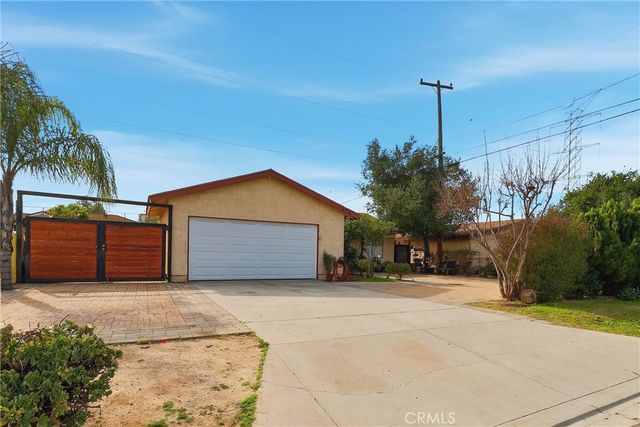 16716 E Renwick, Azusa, CA 91702