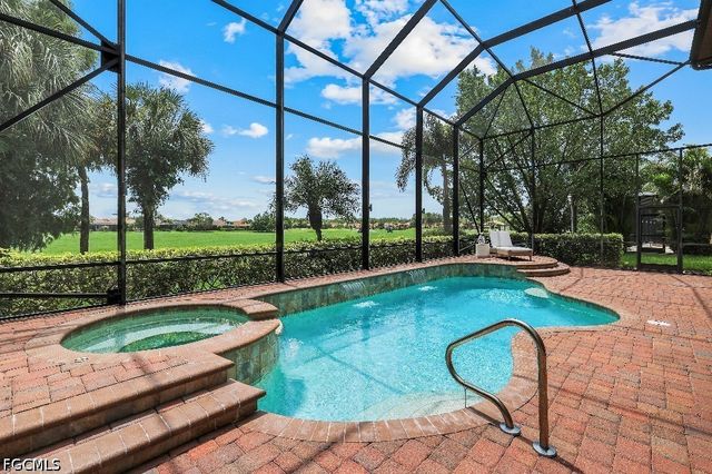 28647 Lisburn CT, Bonita Springs, FL 34135