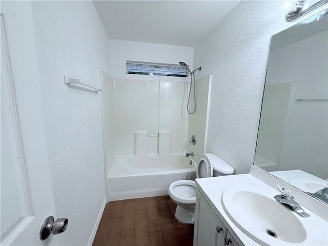 416 15th Lane SW, Vero Beach, FL 32962