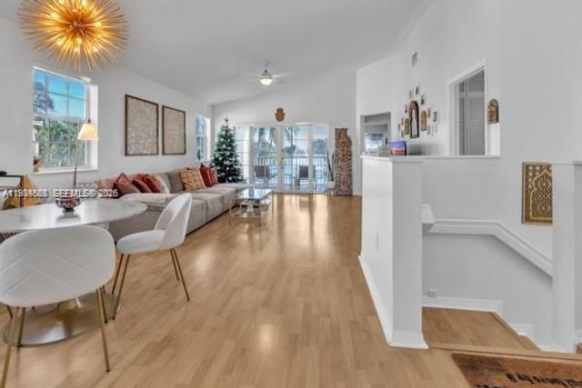 14817 Balgowan Rd 201-5, Miami Lakes, FL 33016