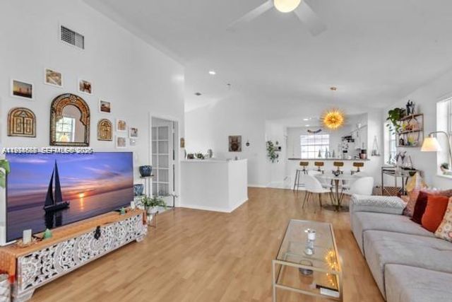 14817 Balgowan Rd 201-5, Miami Lakes, FL 33016