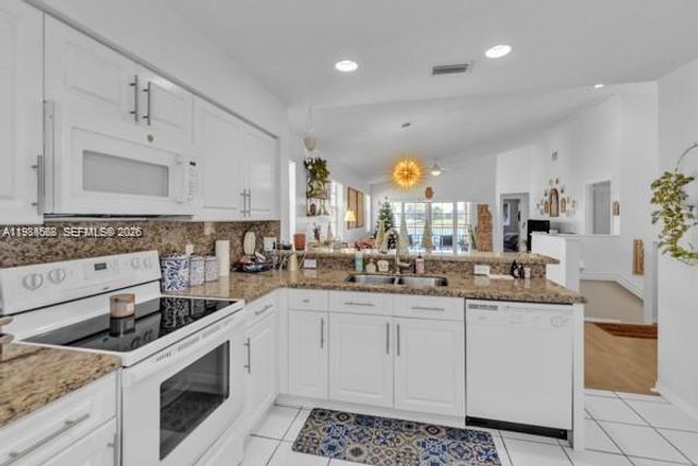 14817 Balgowan Rd 201-5, Miami Lakes, FL 33016