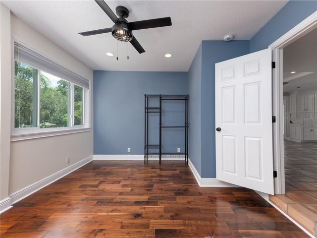 1153 TOOKES ROAD, Tarpon Springs, FL 34689