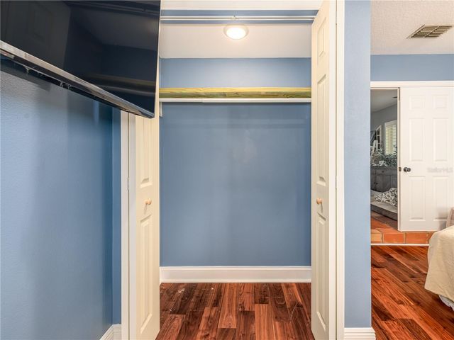 1153 TOOKES ROAD, Tarpon Springs, FL 34689