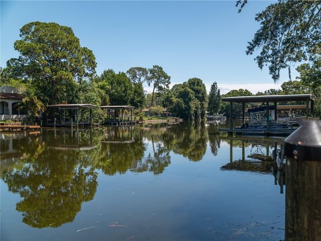 1153 TOOKES ROAD, Tarpon Springs, FL 34689