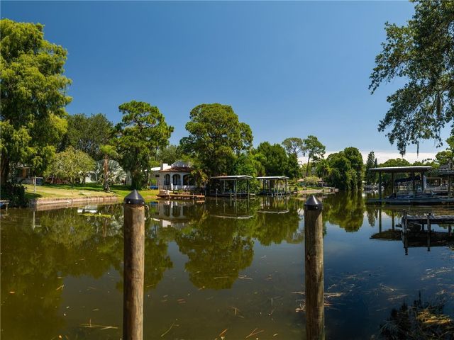 1153 TOOKES ROAD, Tarpon Springs, FL 34689