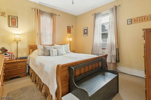 22 Passaic Ave, Hasbrouck Heights Boro, NJ 07604