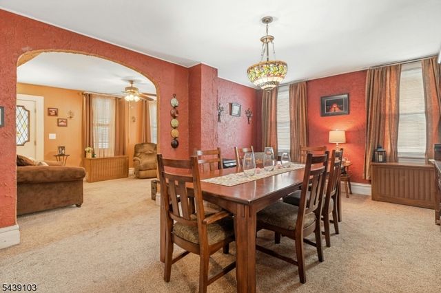 22 Passaic Ave, Hasbrouck Heights Boro, NJ 07604