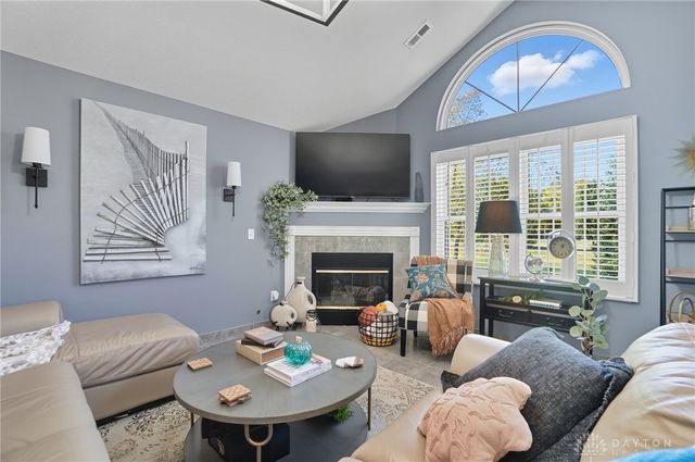 4620 Cobblestone Drive, Tipp City, OH 45371