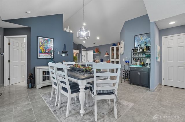 4620 Cobblestone Drive, Tipp City, OH 45371