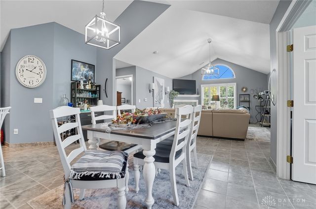 4620 Cobblestone Drive, Tipp City, OH 45371