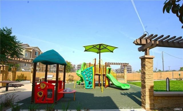 710 Banyan Way, Pomona, CA 91767