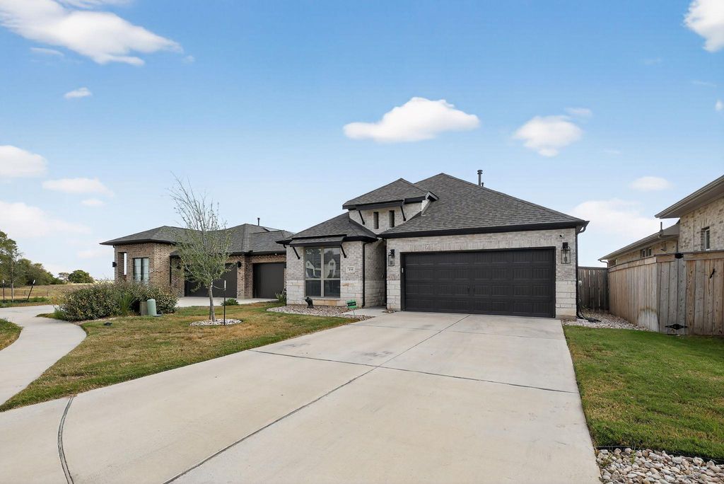 133 Plumbago LOOP, Bastrop, TX 78602