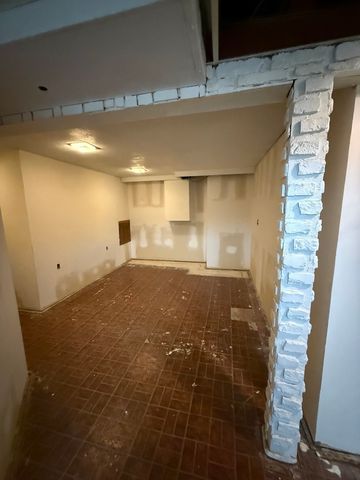 545 29th Avenue, East Moline, IL 61244