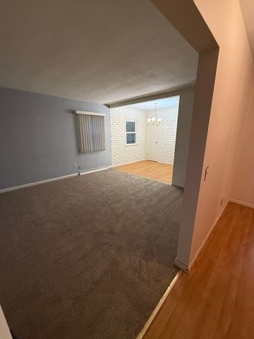 545 29th Avenue, East Moline, IL 61244