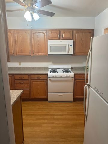 545 29th Avenue, East Moline, IL 61244