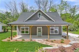 5232 W Mountain Street, Stone Mountain, GA 30083
