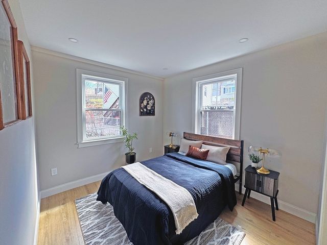 11 Willis Ct, Lynn, MA 01905