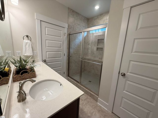 195 Tiger Lily Drive, Anderson, SC 29621